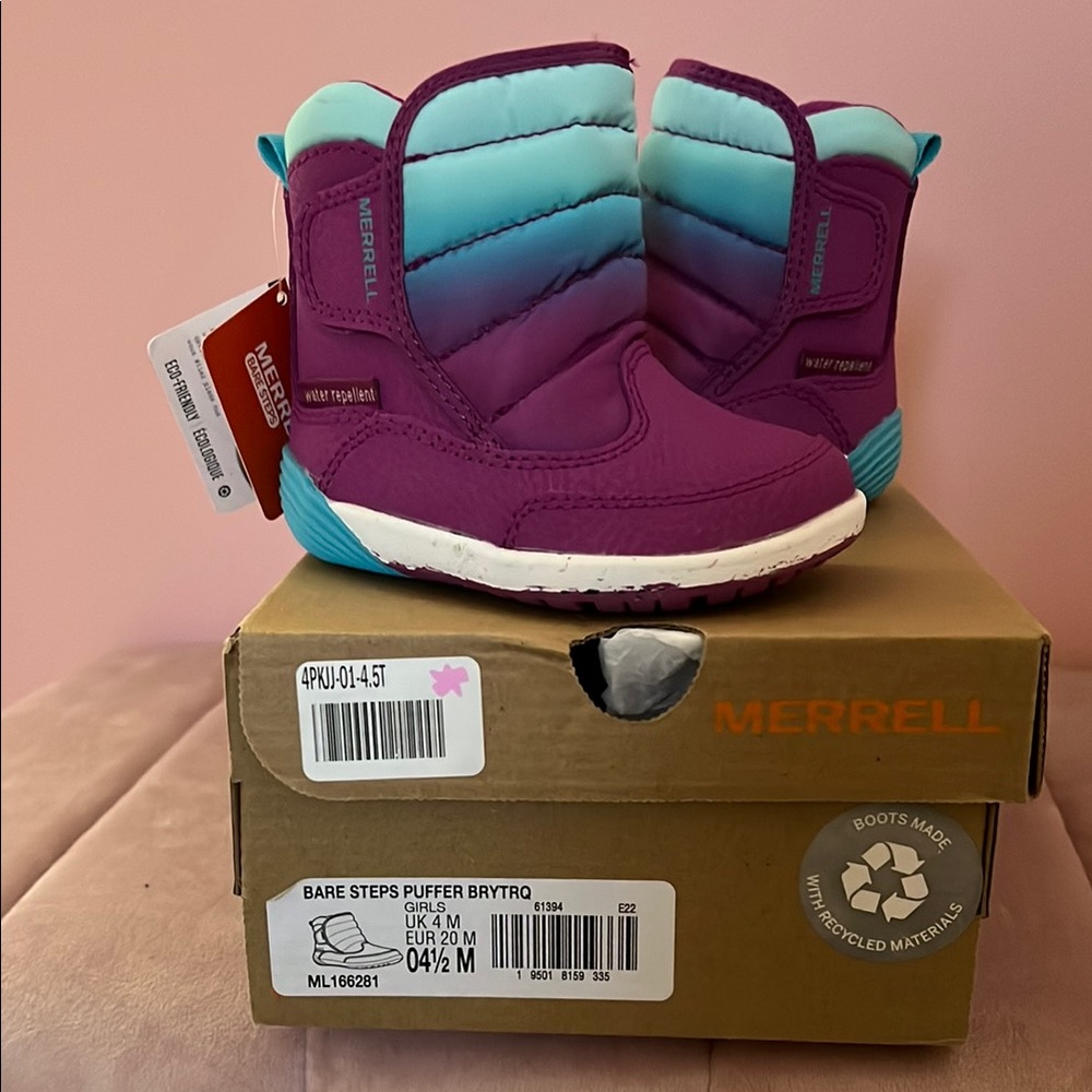 Merrell Purple and Blue Boots with High Padded Collar and Insulated Material